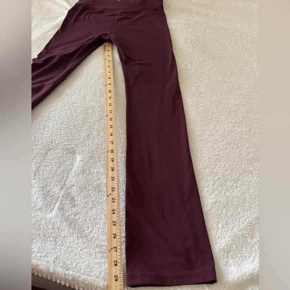 Athleta Burgundy Straight Leggings - Picture 3 of 12